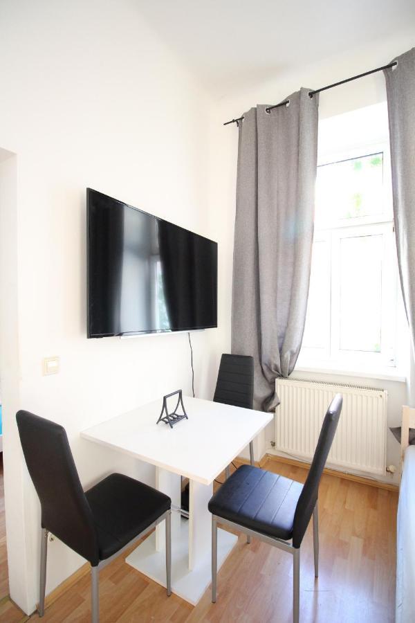 Family Apartment 5P Kl A Wien Exteriör bild